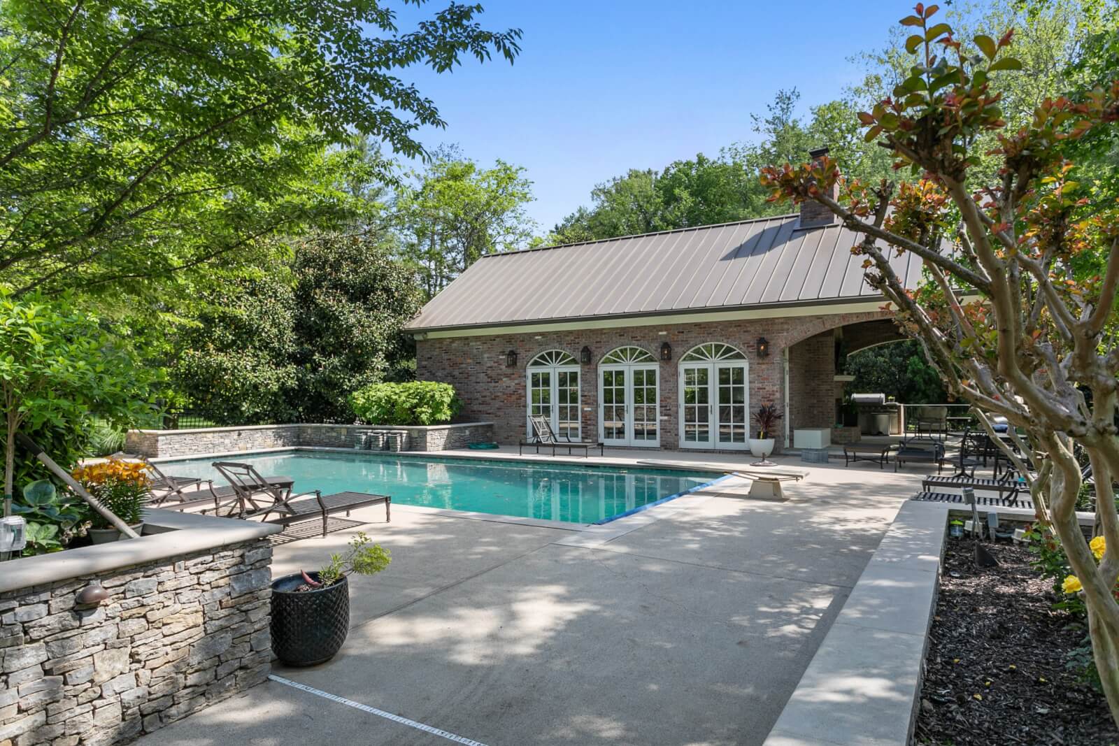 Pool and pool house at 5325 Cherry Blossom Trail in Nashville, TN
