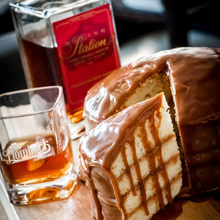 Memphis bourbon caramel cake delivery