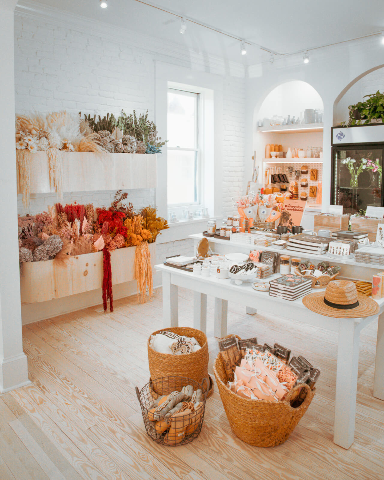 Flowers and accessories in a boutique