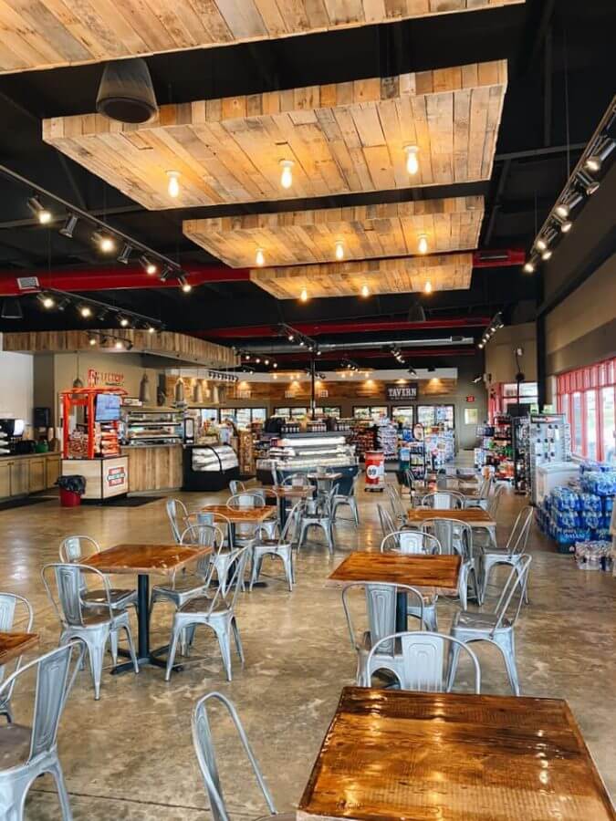 Refuel at Mississippi’s 12 "Gas Station Gourmet" Hotspots