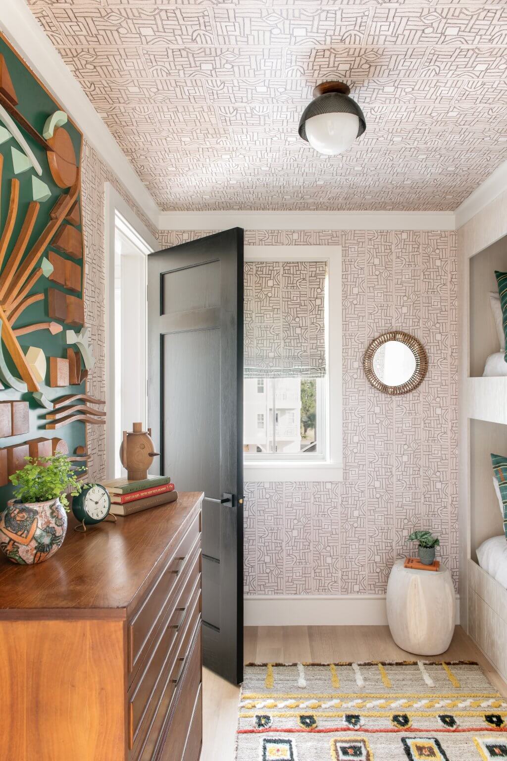 6 Beach House Decor Trends to Swoon Over | StyleBlueprint