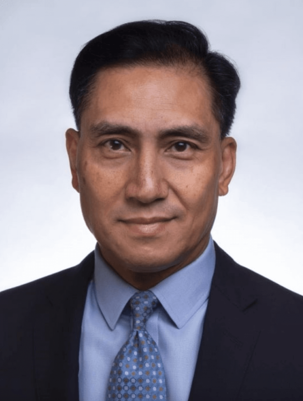 Dr. Roberto Lachica of The Langsdon Clinic