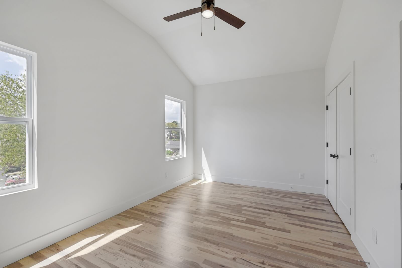 Second story bedroom at 11B Garden Street
