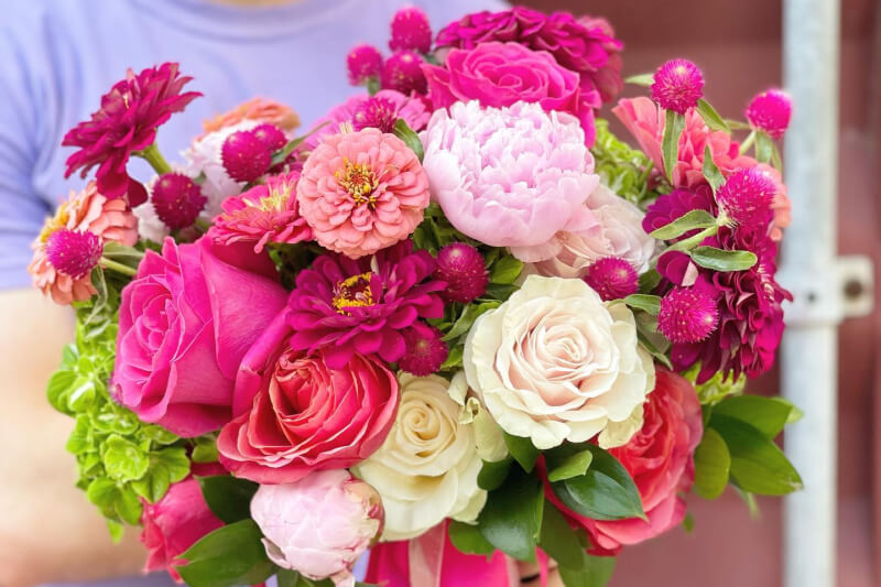 The Top Memphis Florists + Floral Designers - 1 Pink floral arrangement with roses and hydrangea