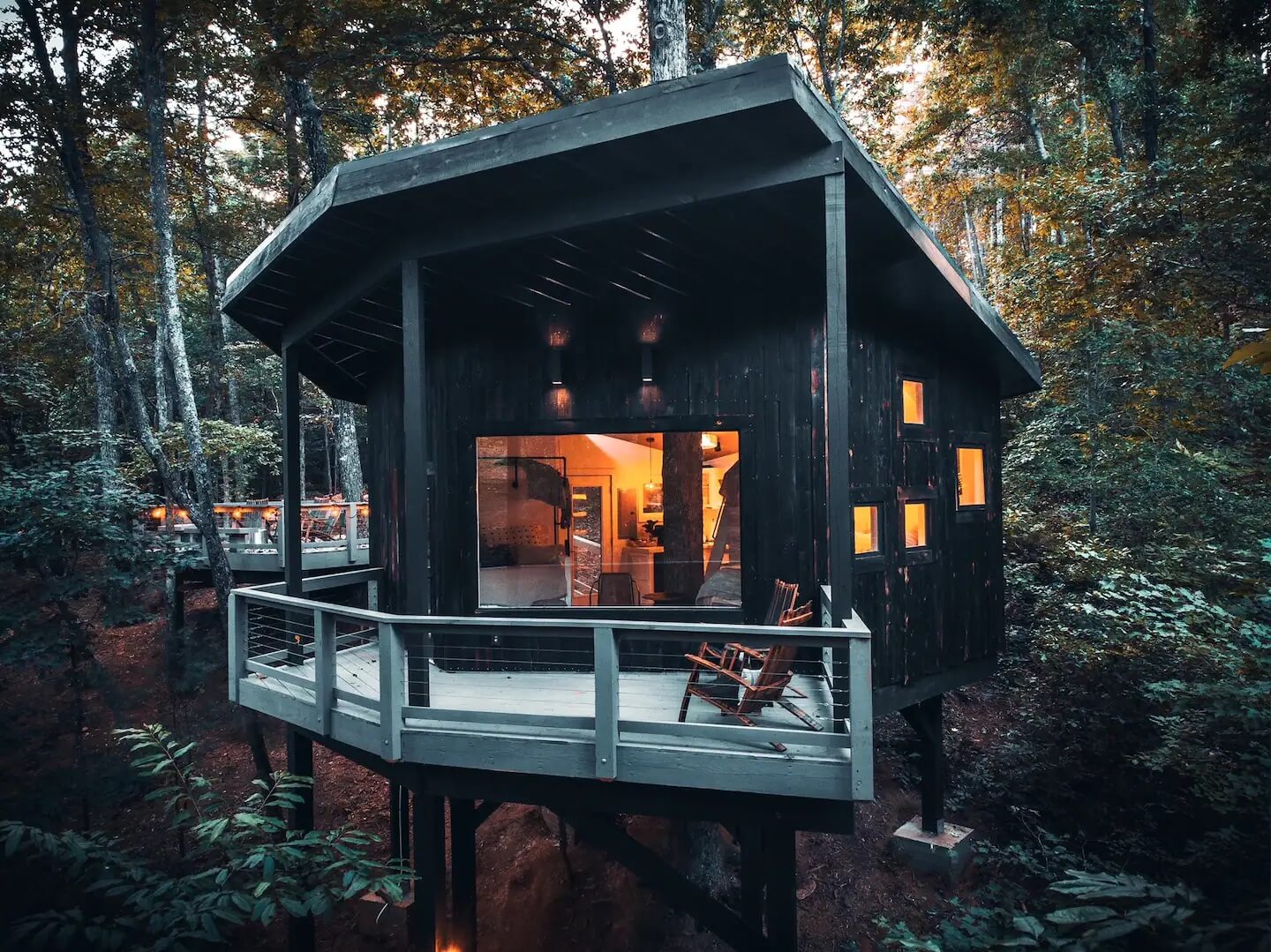 Stay in These 10 Magical Treehouses | StyleBlueprint