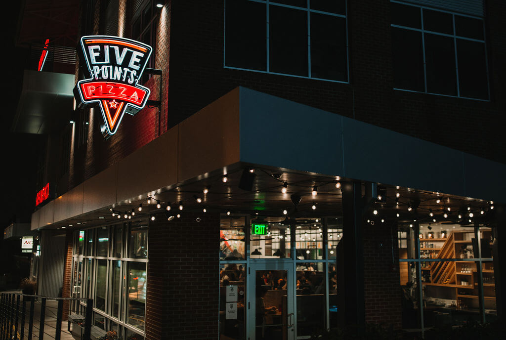 Exterior of the Sylvan Heights location of Five Points Pizza.