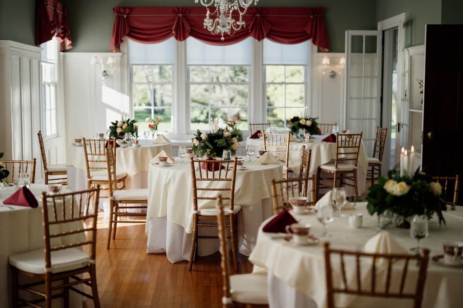 10 Lovely Afternoon Tea Services in the South
