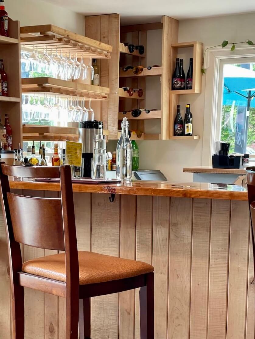 bar at The Girl and the Raven in Abington, VA