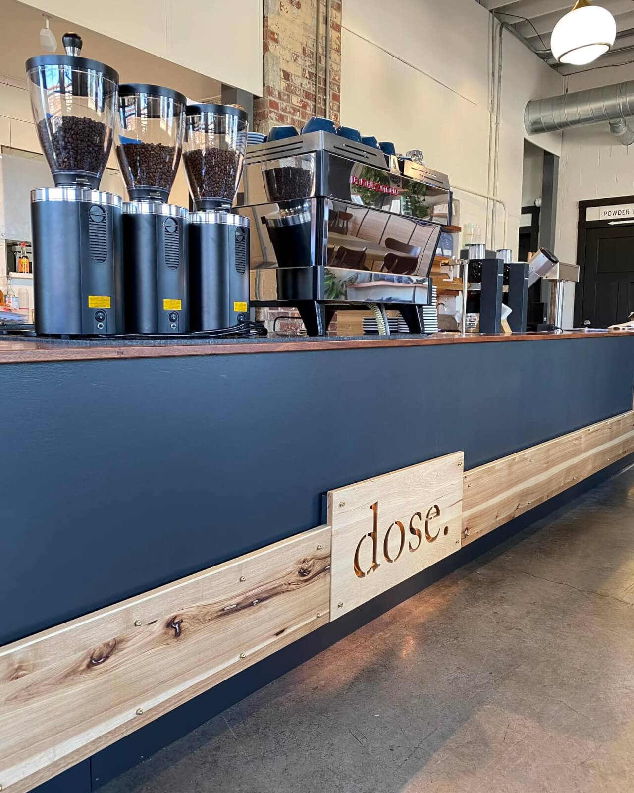 Dose counter with bean grinders