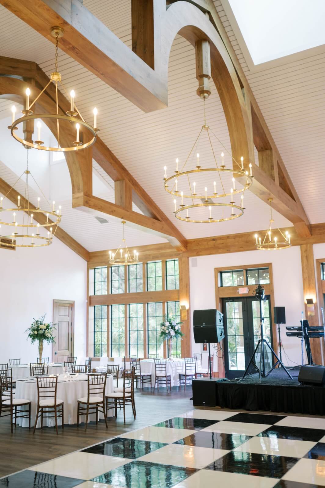 A Dreamy St. Simon's Wedding Steeped In Tradition | StyleBlueprint