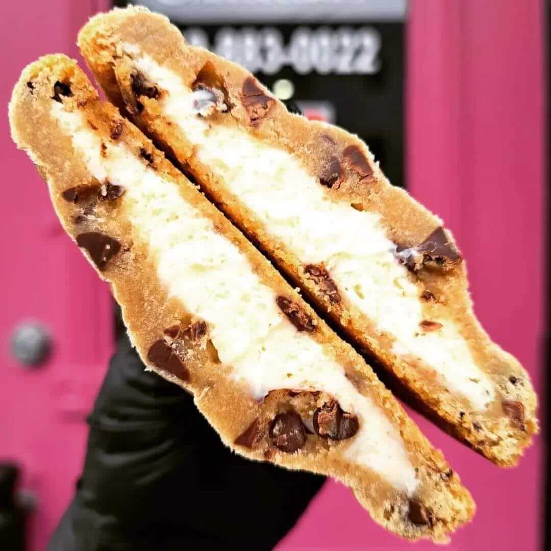 cheese-cake filled cookie