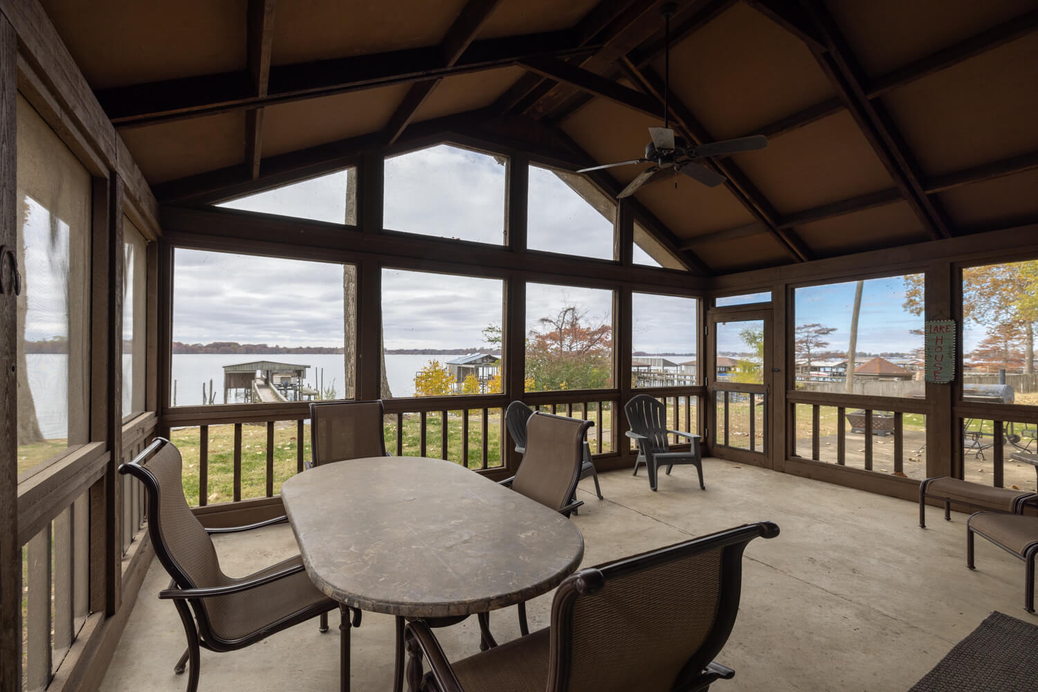 1848 Horseshoe Circle, Hughes Arkansas StyleBlueprint