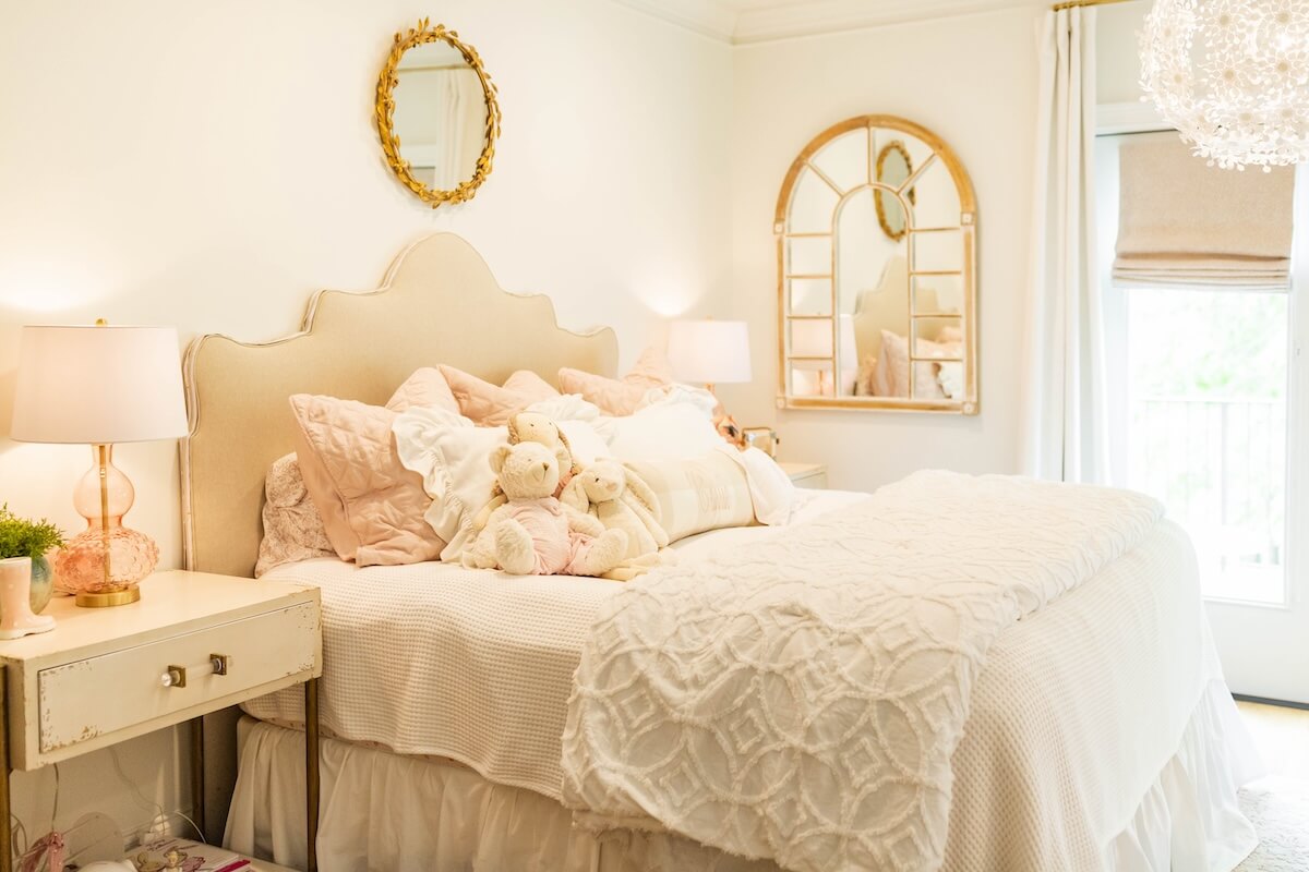 Young girl's bedroom with pink accents