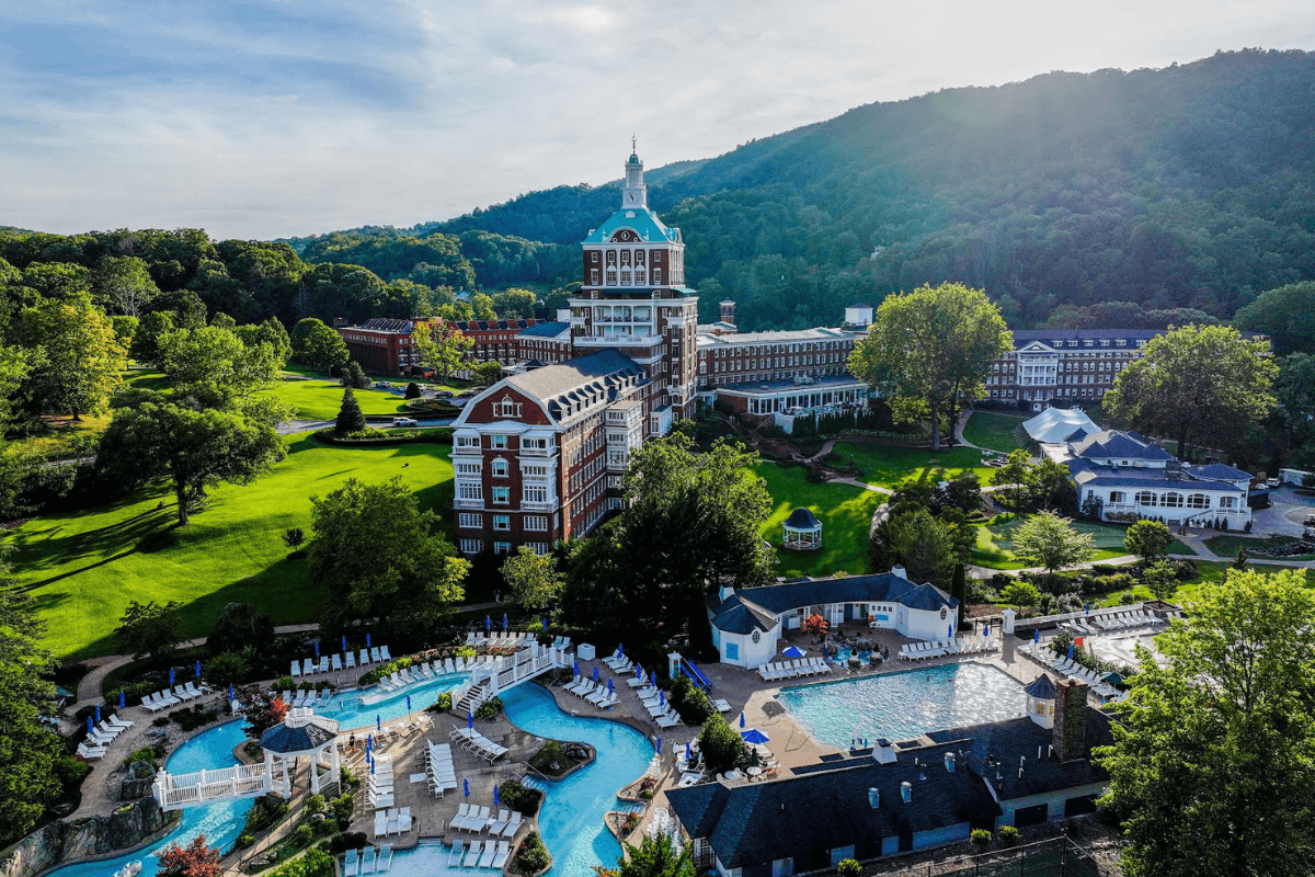 The Top Luxury Resorts in the South