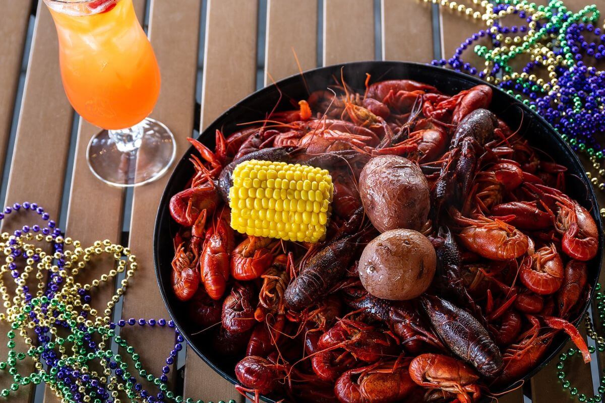 2025 Birmingham Crawfish Season Guide