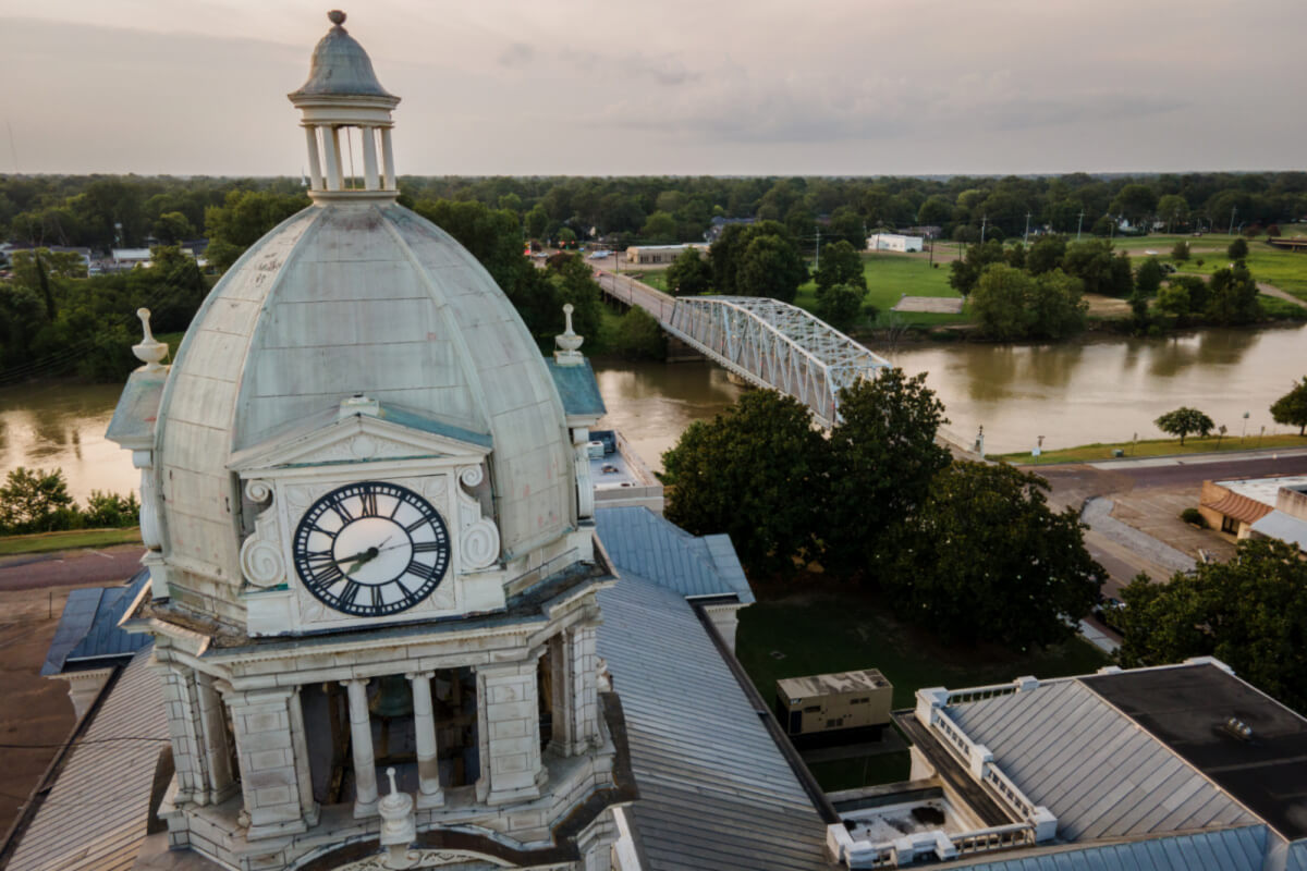 8 Reasons to Visit Greenwood, MS This Season