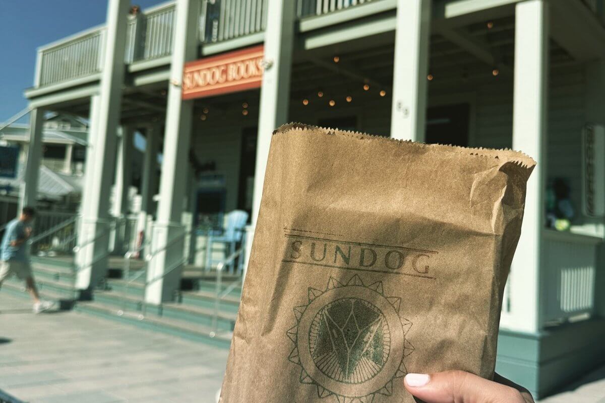 A Book-Lover’s Guide to 30A: Bookstores (and More) to Explore on the Emerald Coast
