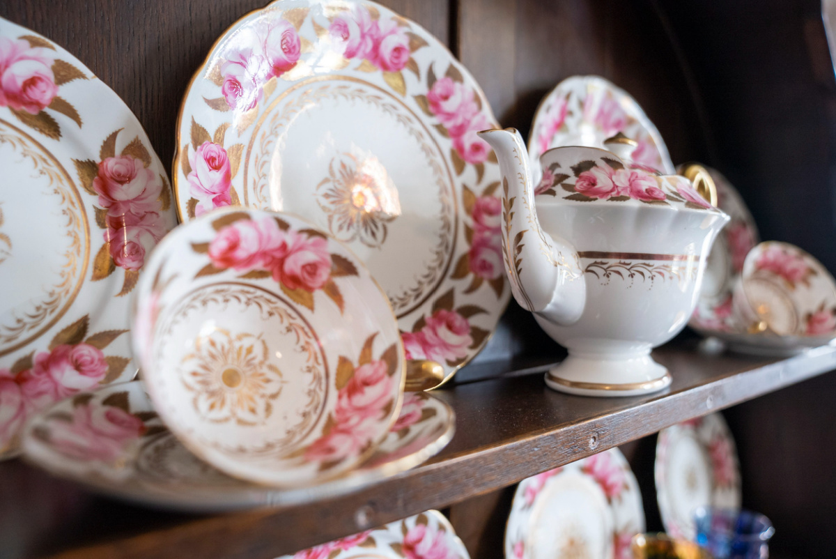 How Decorating with Family Heirlooms Helped Me Process Loss
