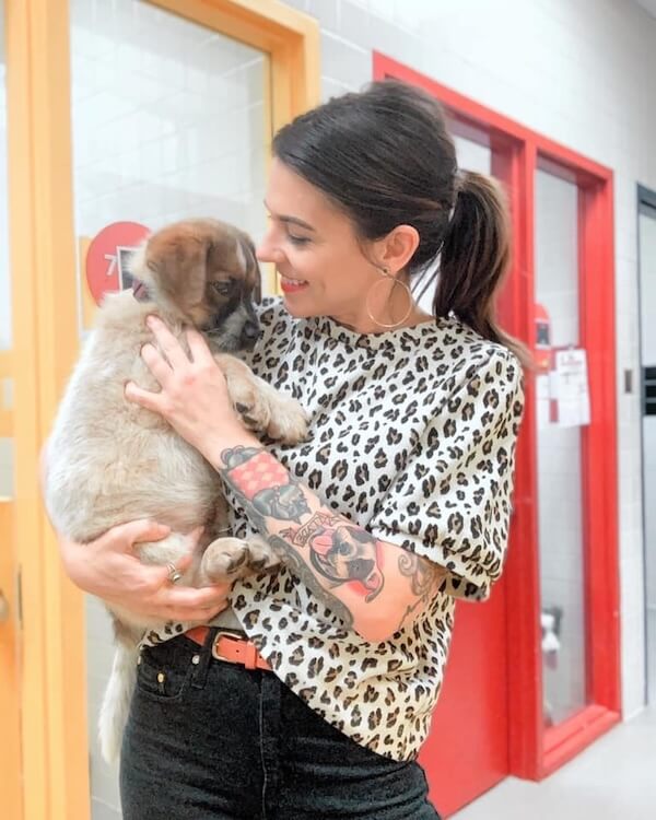 She Connects Pets & People at Nashville Humane Association - 2 SBNash FACE LauraBaker 1