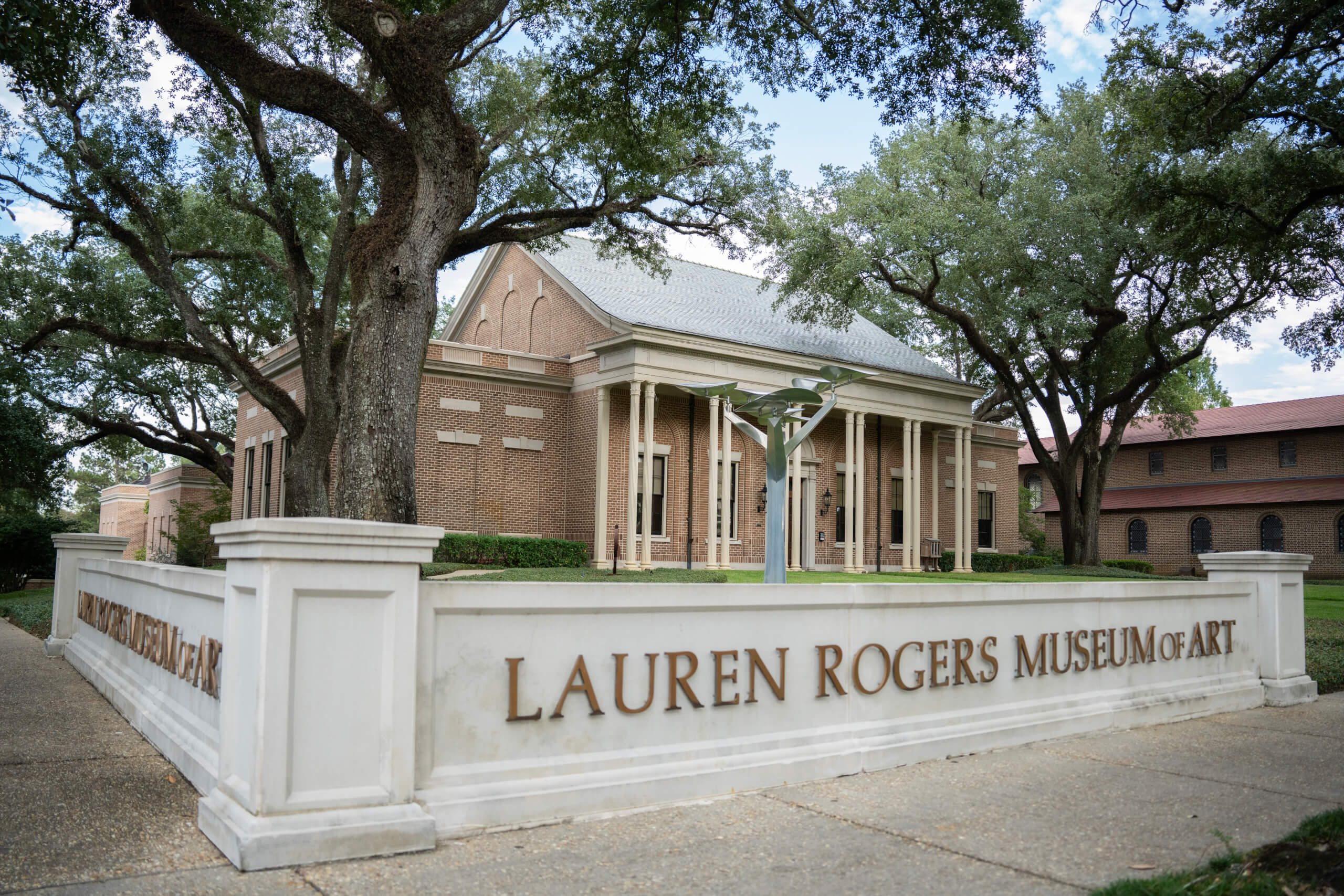 The Best Summer Weekend Getaways in the South - 7 The exterior of the Lauren Rogers Museum of Art.
