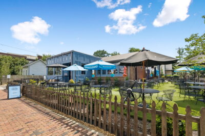 Live Music at Streetcar Taps & Garden