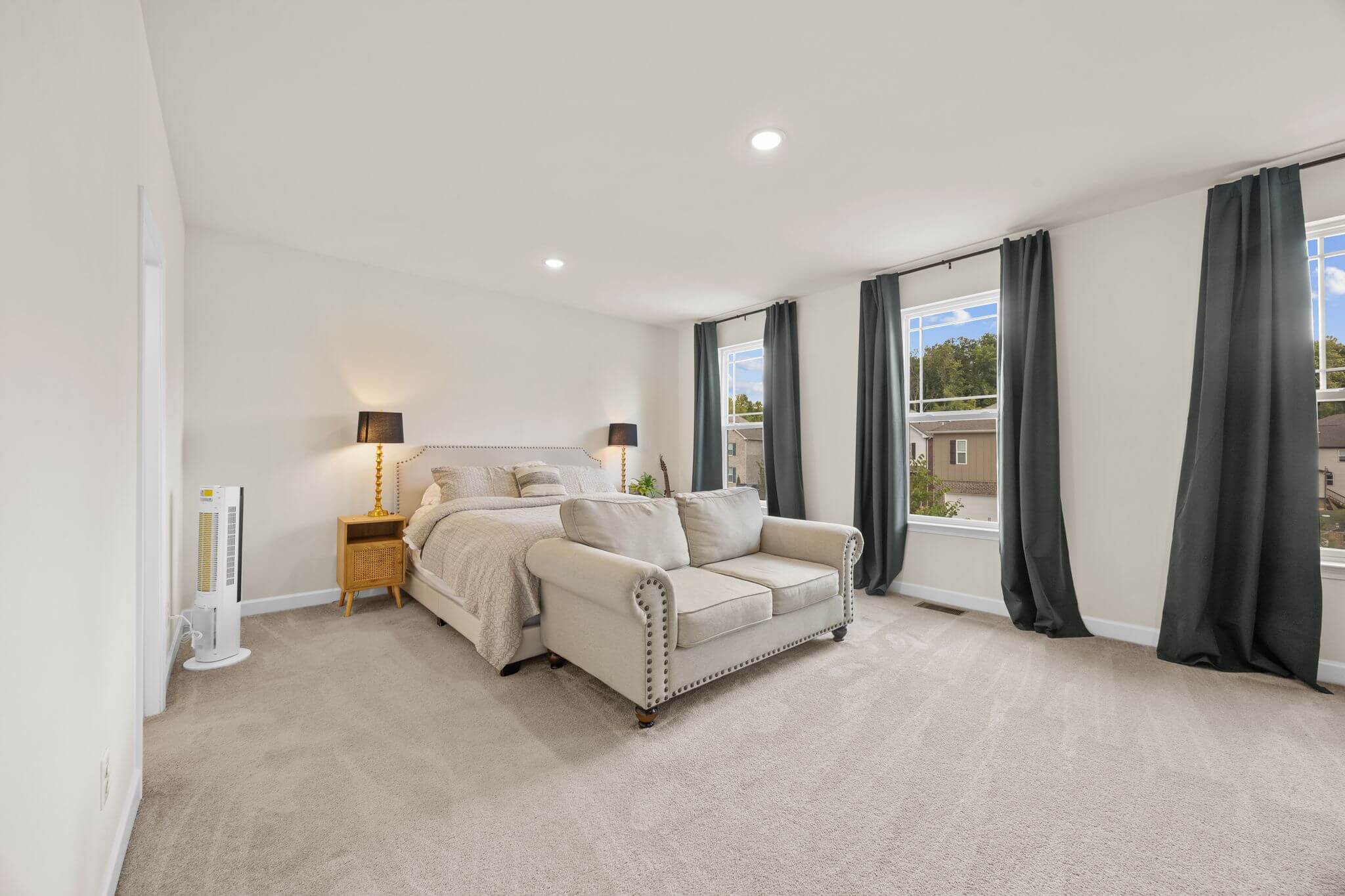 1121 Parklawn Dr, Nashville TN - 4 25 JohnsonCreative3572