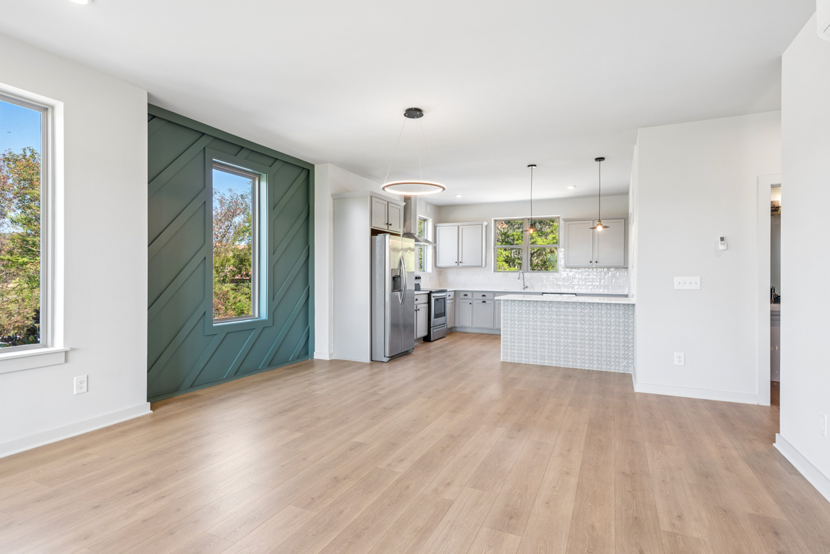 307 E Village Ln, Nashville TN - 2 Web 18